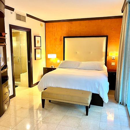 Boutique Suites 3 Min Walk To Beach Miami Beach Exterior photo