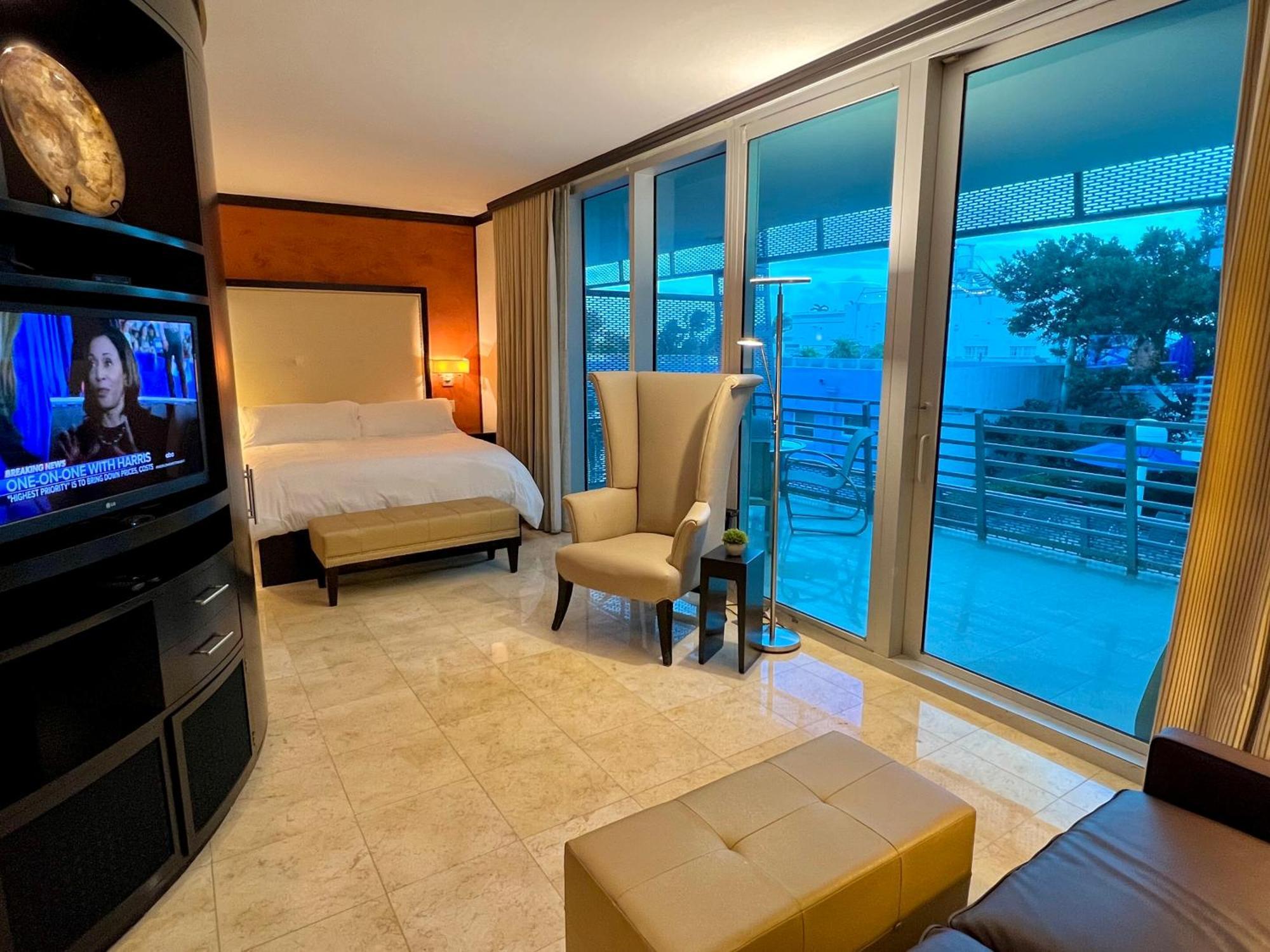 Boutique Suites 3 Min Walk To Beach Miami Beach Exterior photo