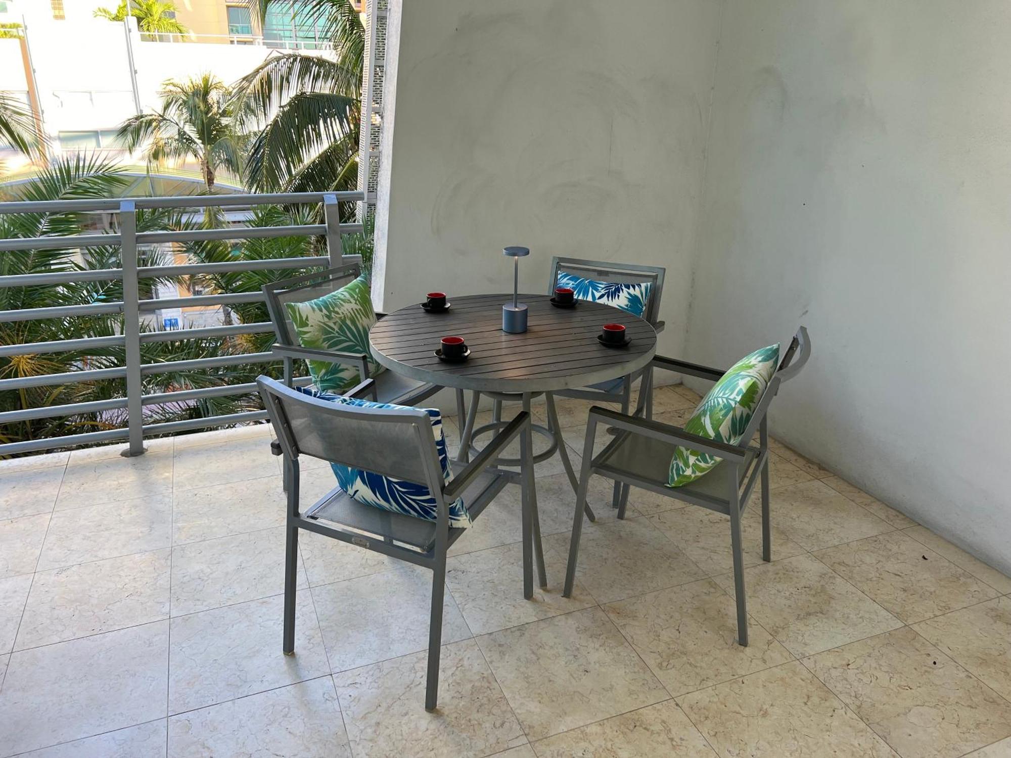 Boutique Suites 3 Min Walk To Beach Miami Beach Exterior photo