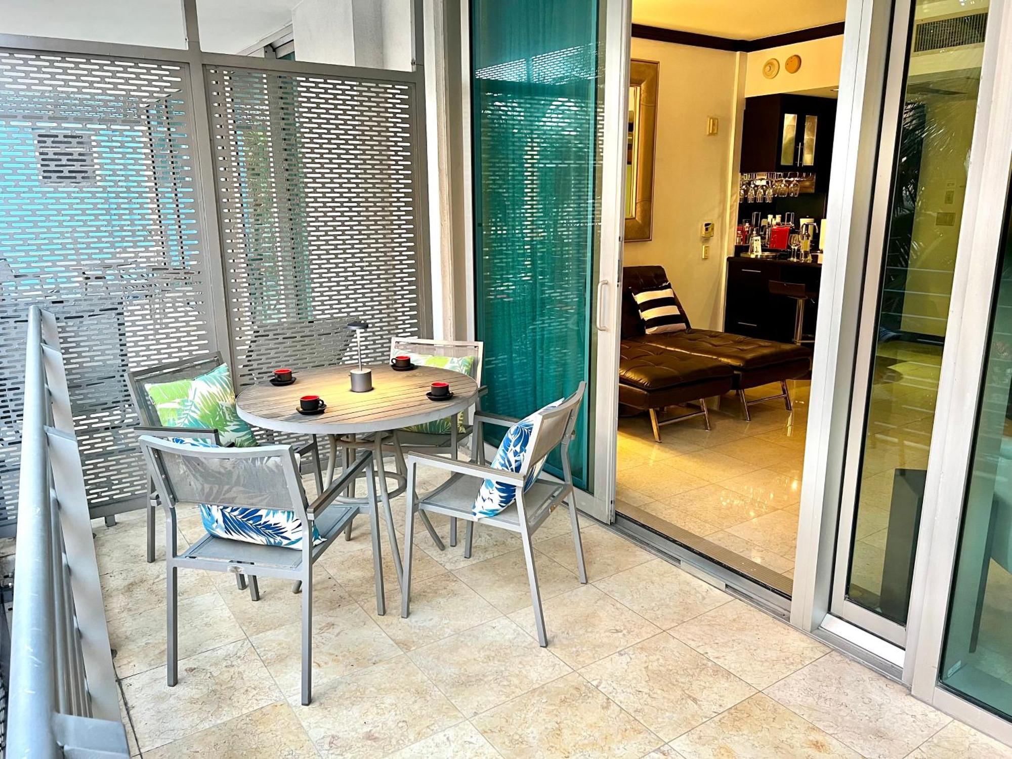 Boutique Suites 3 Min Walk To Beach Miami Beach Exterior photo