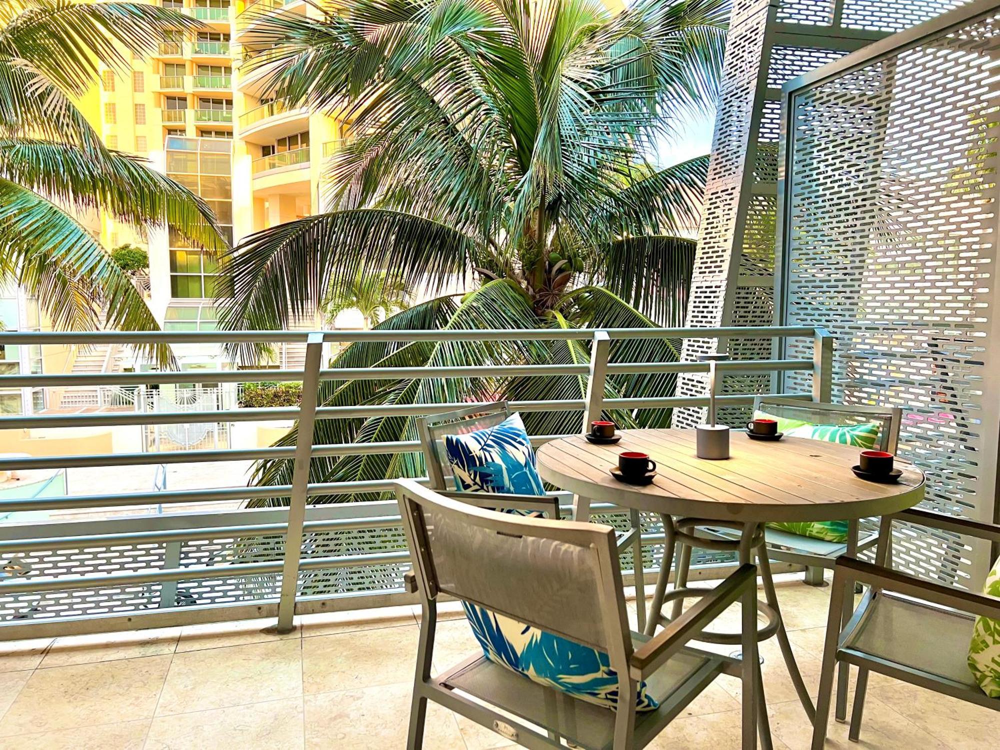 Boutique Suites 3 Min Walk To Beach Miami Beach Exterior photo