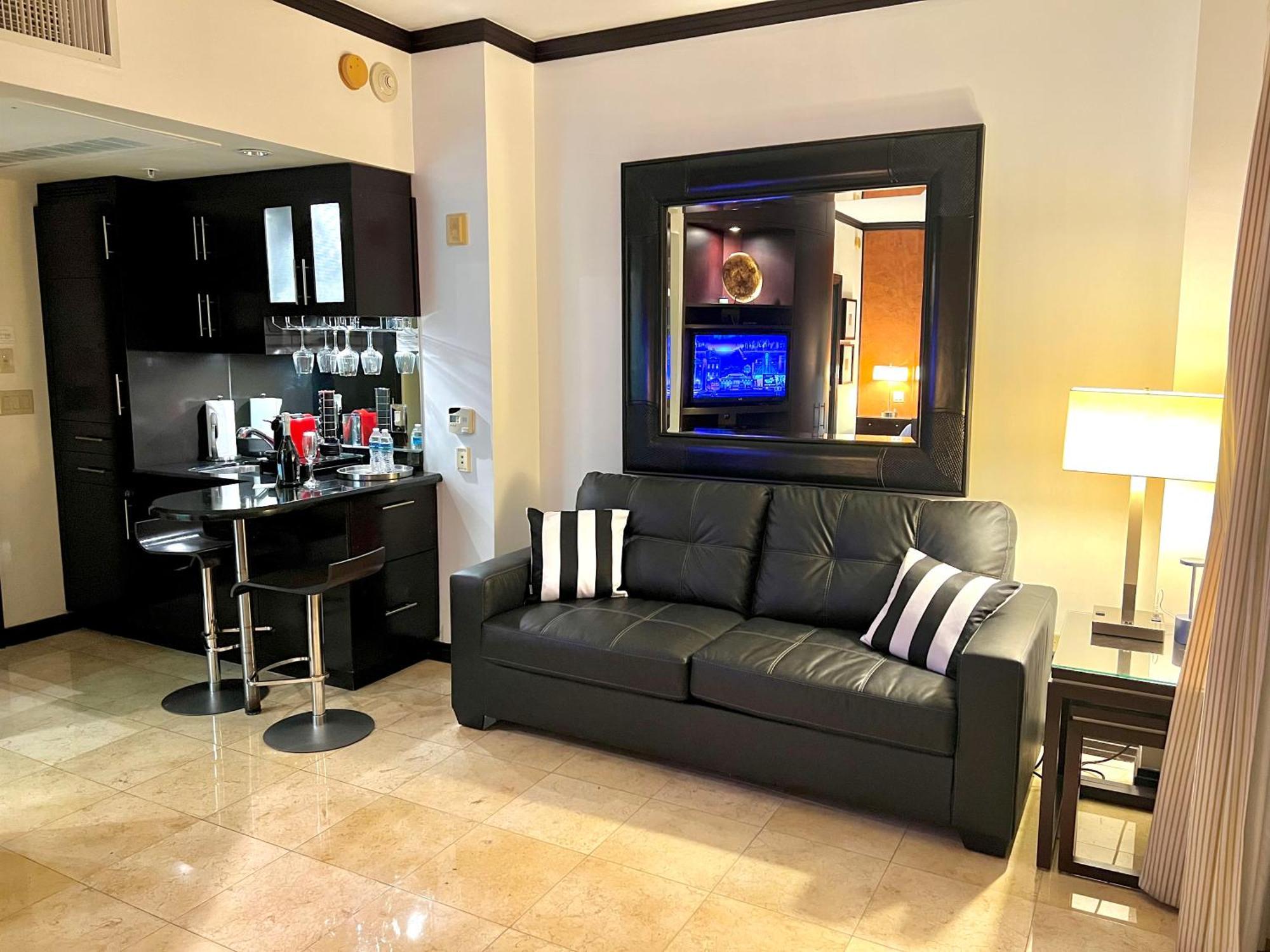 Boutique Suites 3 Min Walk To Beach Miami Beach Exterior photo